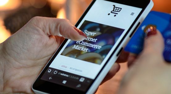 Mobiler Online-Einkauf legt zu